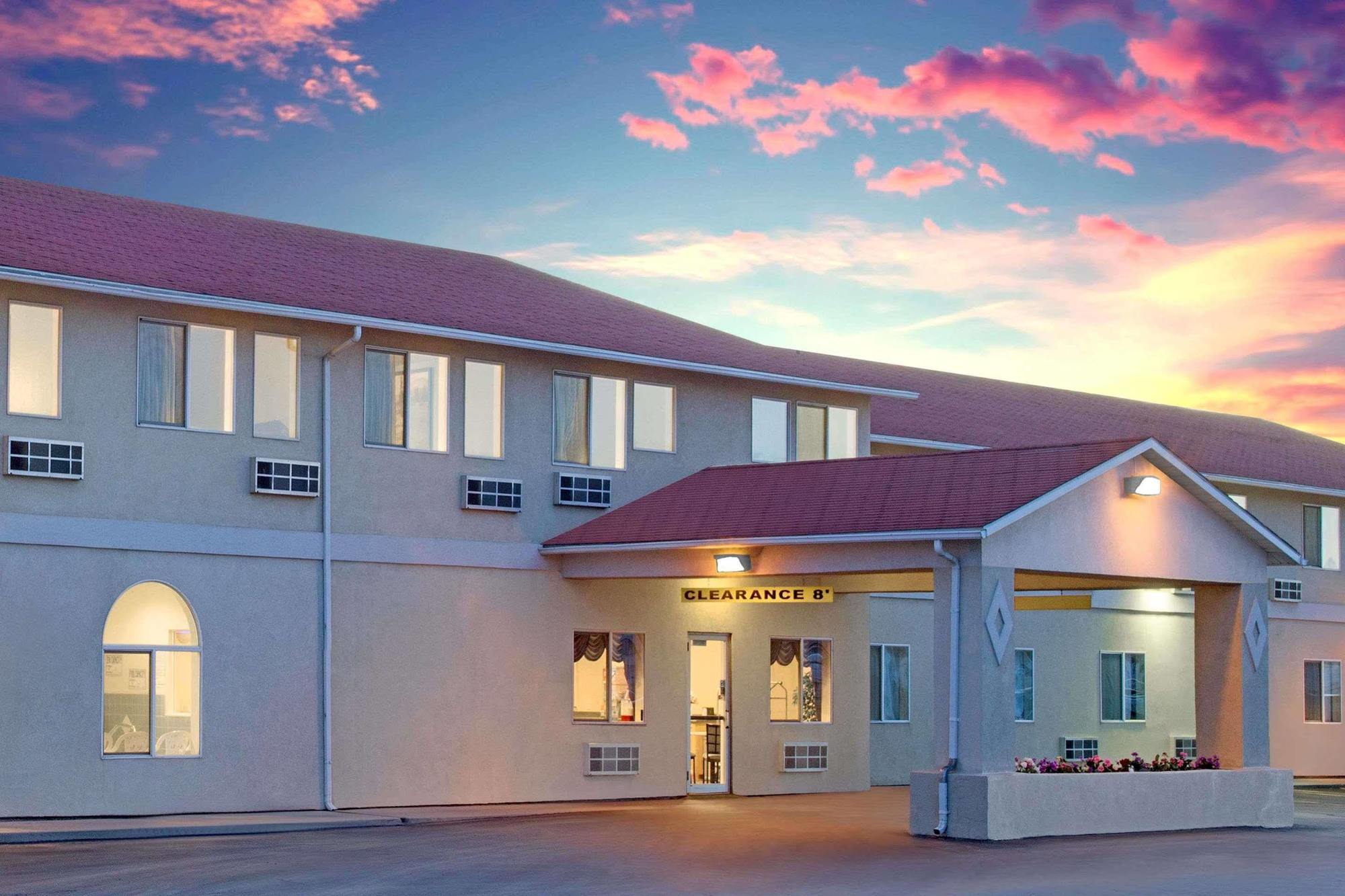 Super 8 By Wyndham Vernal Ut ภายนอก รูปภาพ
