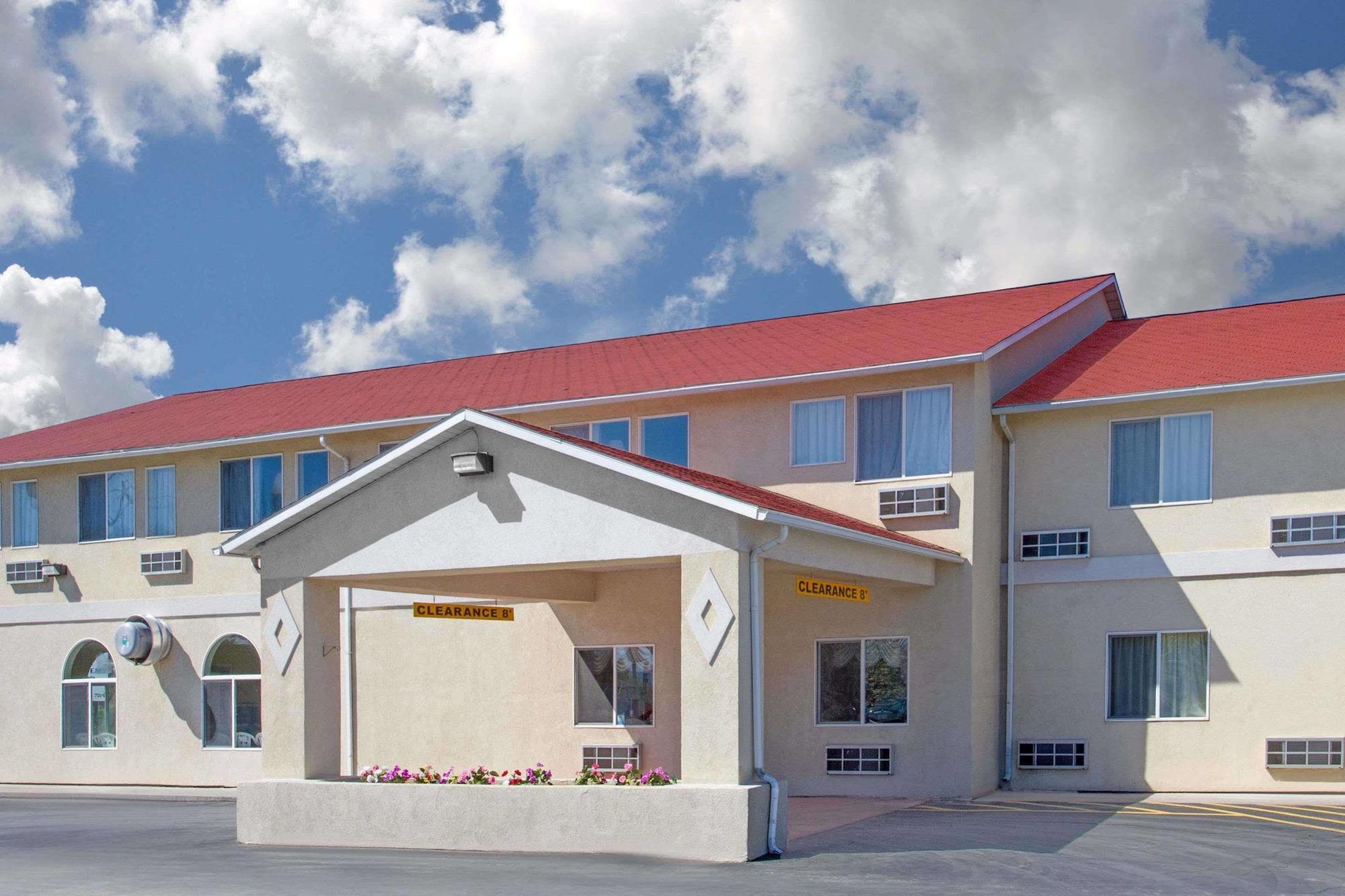 Super 8 By Wyndham Vernal Ut ภายนอก รูปภาพ